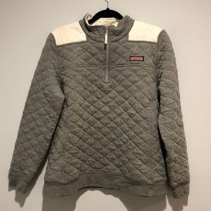 Vineyard vines gray quilted shepshirt